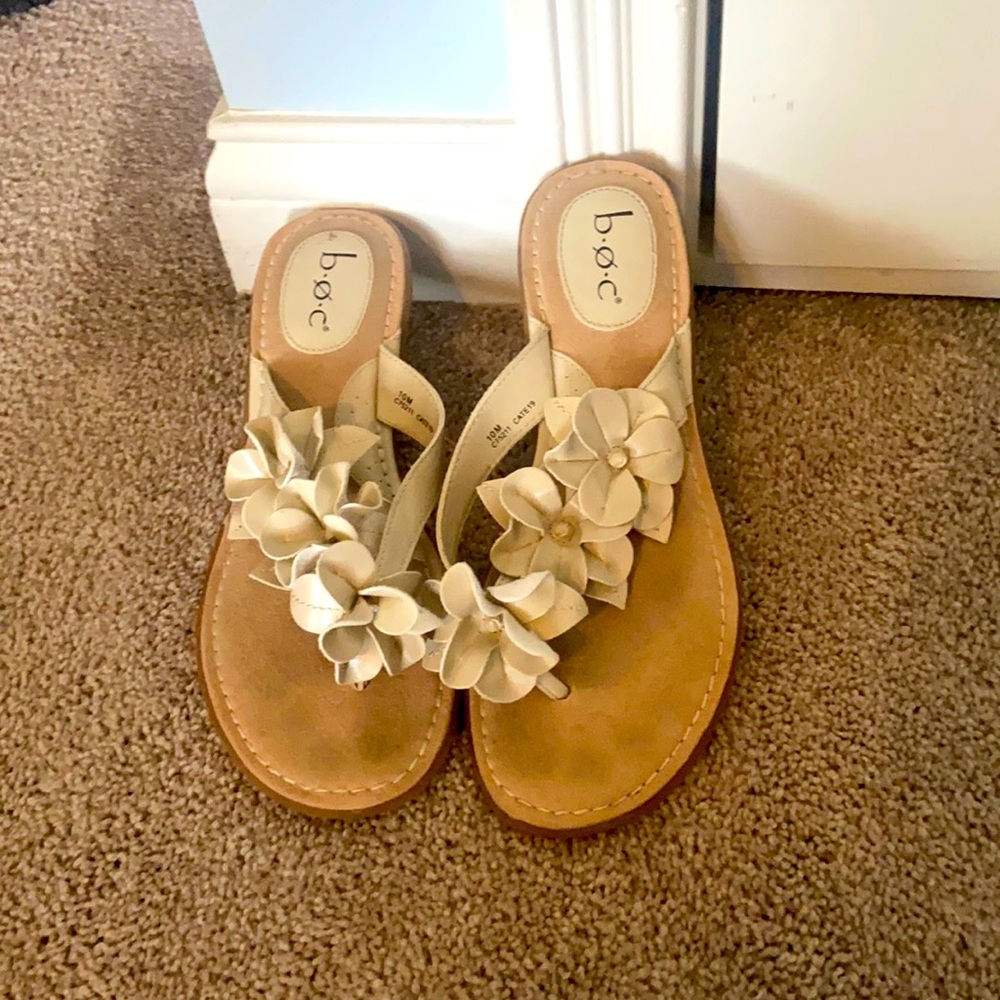 BOC Dressy Sandals with cushioned base